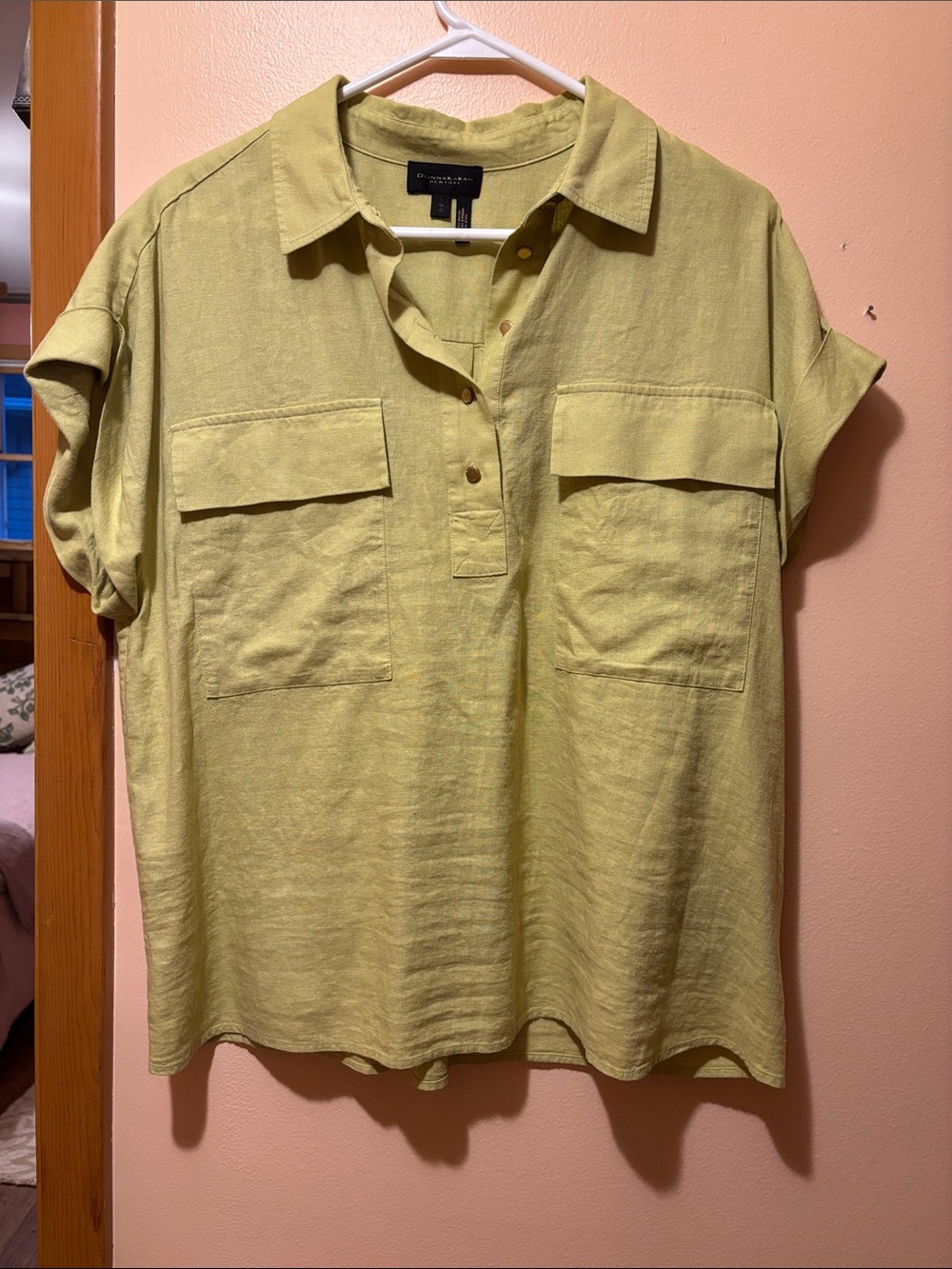 Donna Karan Light Olive Short-Sleeve Button-Front Pocket Shirt